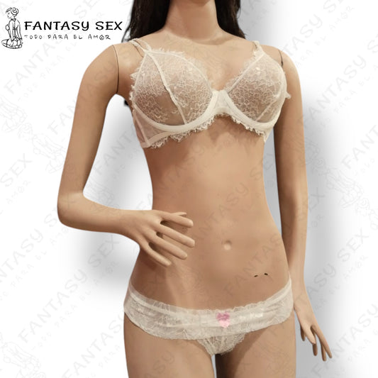 A Conjuntos de lencería